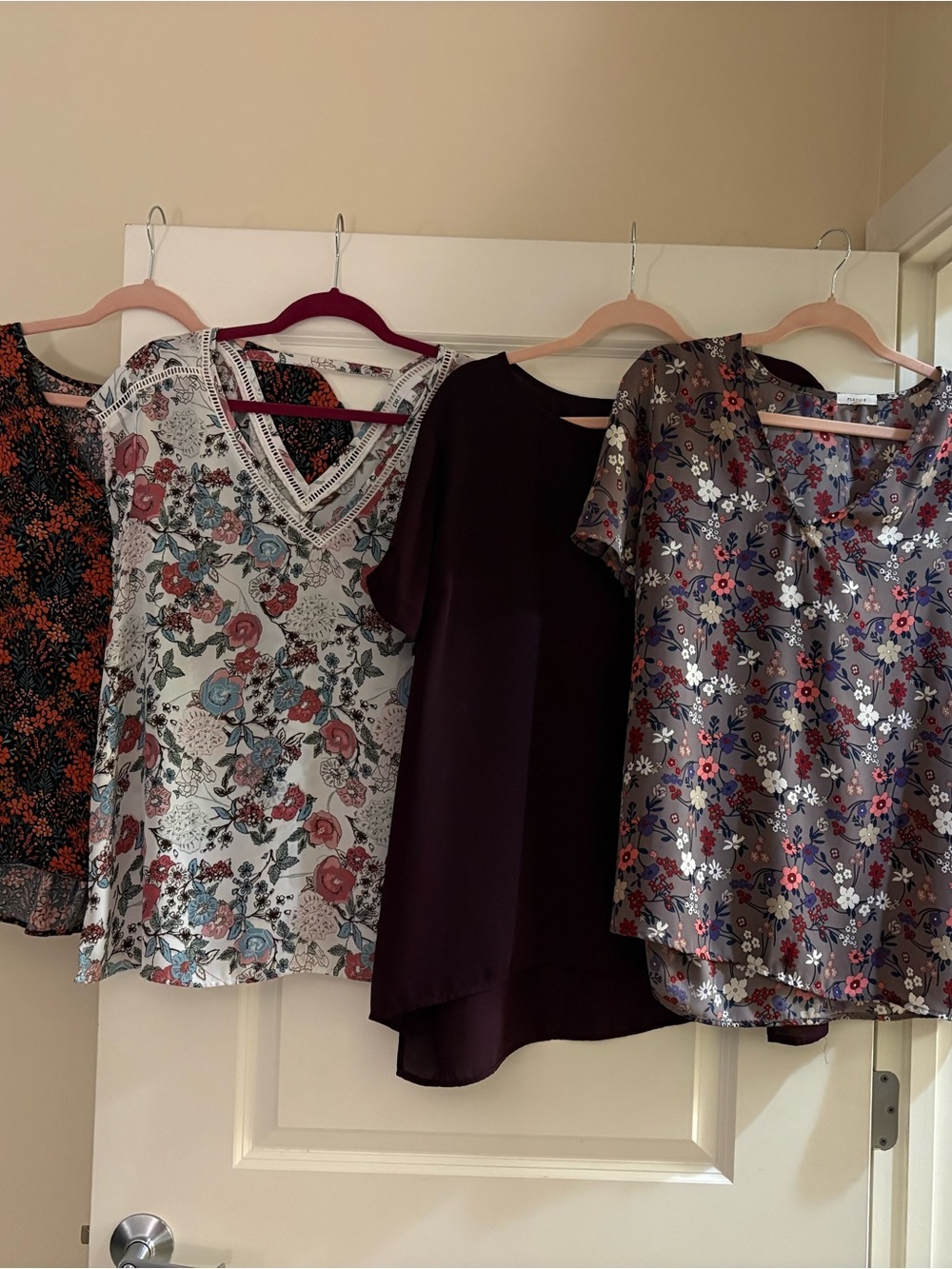 Bundle: 4 women’s short Sleeve Blouses